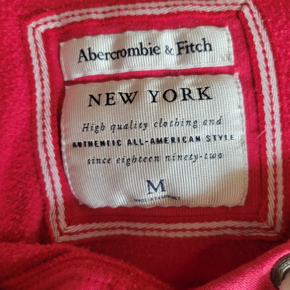 Abercrombie & Fitch Coral Hoodie Sweater - Picture 3 of 3
